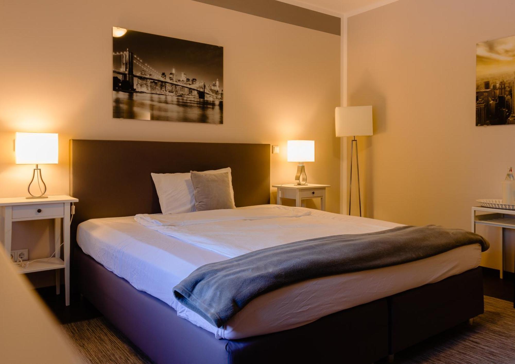 Hotel Zum Postwagen Gevelsberg Esterno foto